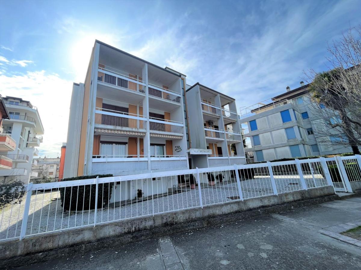 Villa Arcobaleno กราโด ภายนอก รูปภาพ
